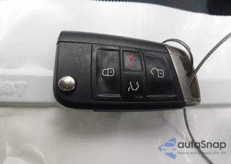 2019 Volkswagen Golf Gti 2.0T Autobahn/2.0T Rabbit Edition/2.0T S/2.0T Se z USA, uszkodzony, nr VIN 3VW6T7AU5KM009771